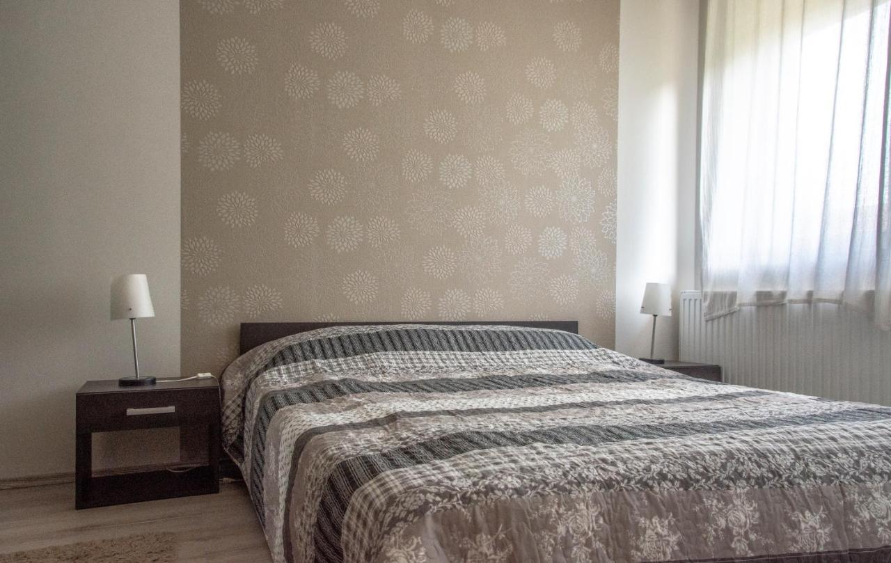 אגר Family Residence מראה חיצוני תמונה